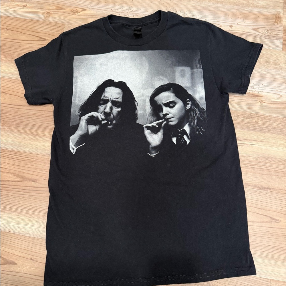 *ACCT CLOSING MAKE OFFER* Harry Potter Hermoine and Snape T-Shirt-Unisex Small
